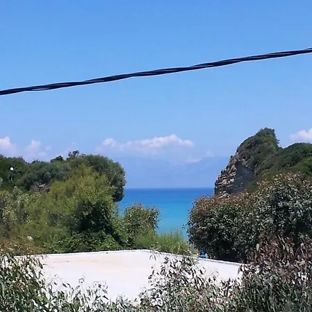 Canal D'amour Makris Apartmán